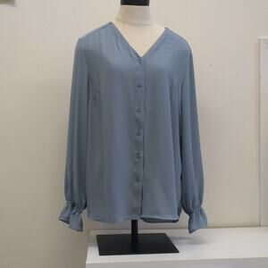 T Tahari light blue‎ button down ruffle blouse size Large
